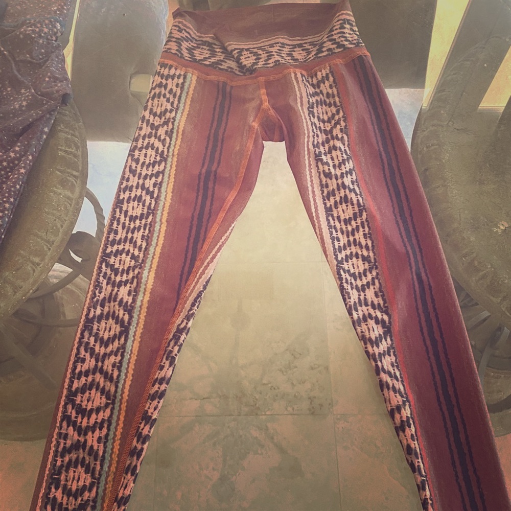 Teeki leggings